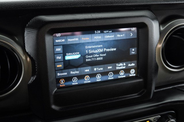 Used 2019 Jeep Wrangler Sport AWD/4WD image 25