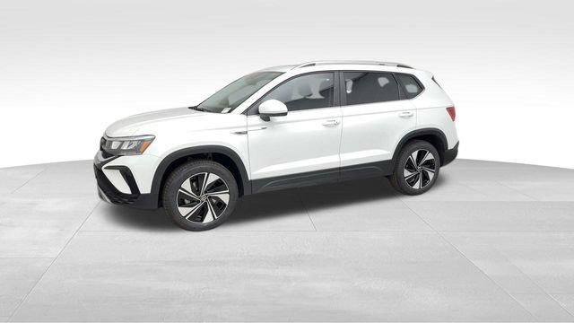Certified 2024 Volkswagen Taos SE AWD/4WD image 7