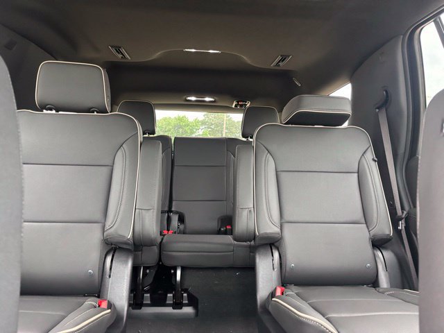 New 2026 Chevrolet Tahoe Premier w/ Sun And Tow Package AWD/4WD image 15