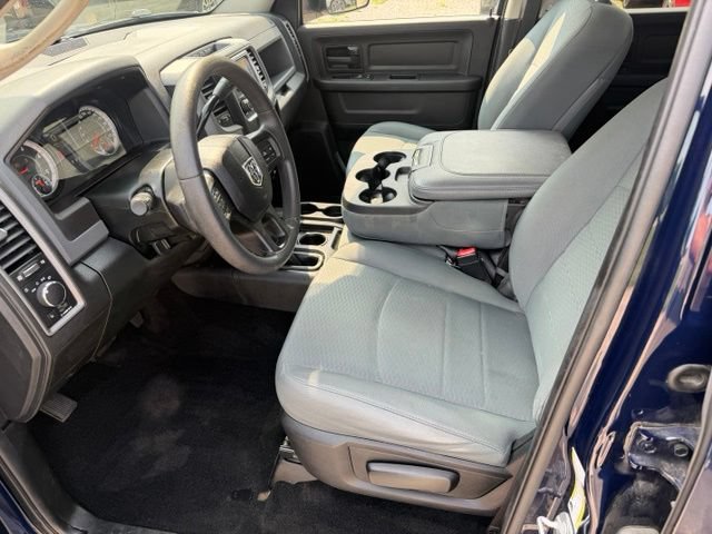 Used 2018 RAM 2500 Tradesman w/ Chrome Appearance Group AWD/4WD image 17