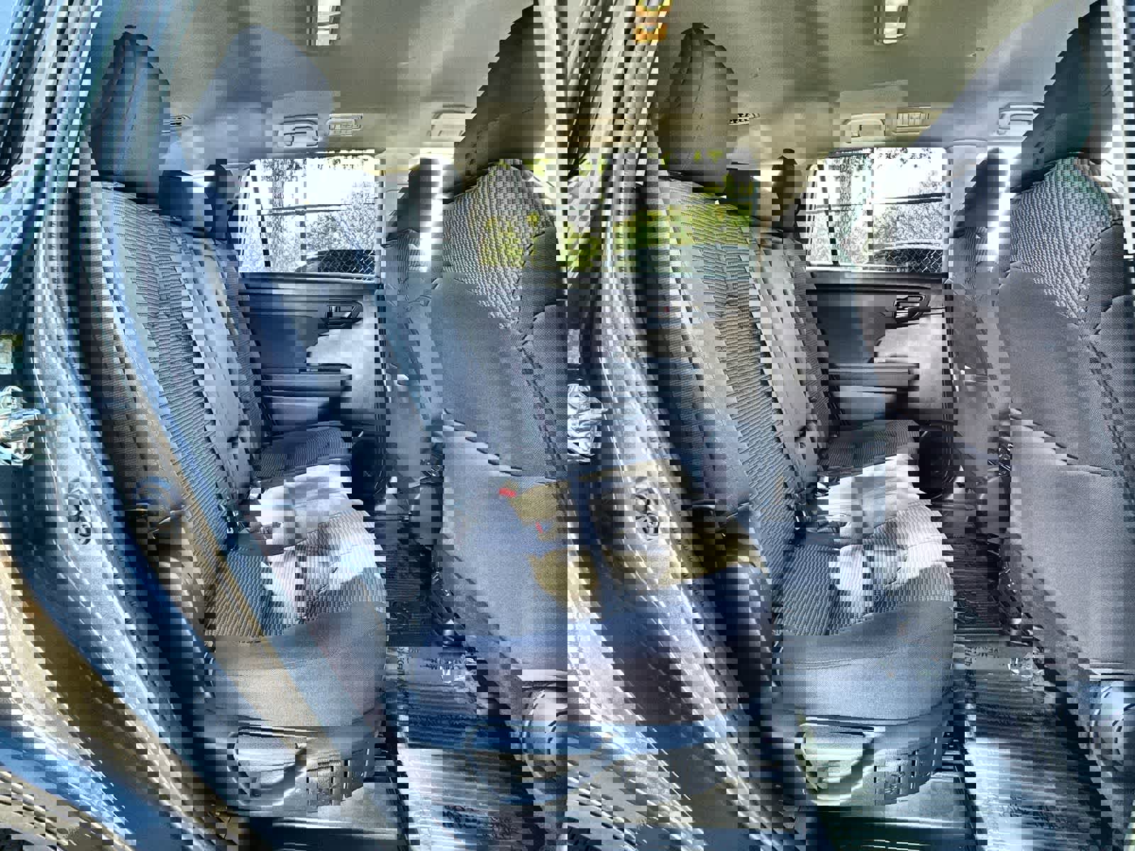 Used 2022 Toyota Highlander L image 19