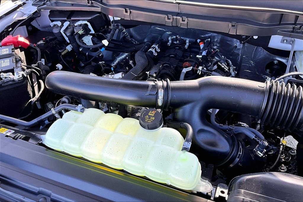 New 2026 Ford F150 Platinum w/ Equipment Group 702A High image 33