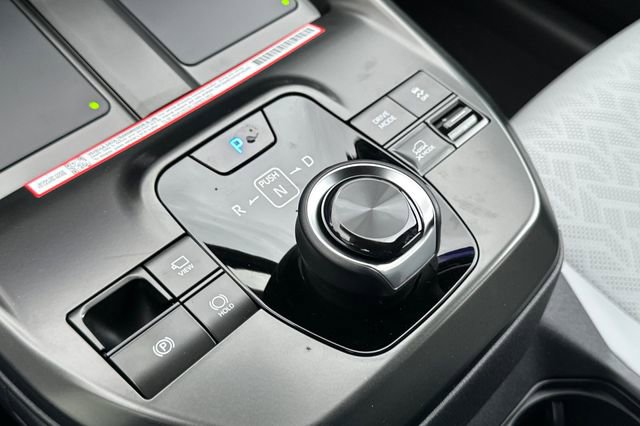 New 2026 Subaru Solterra image 18