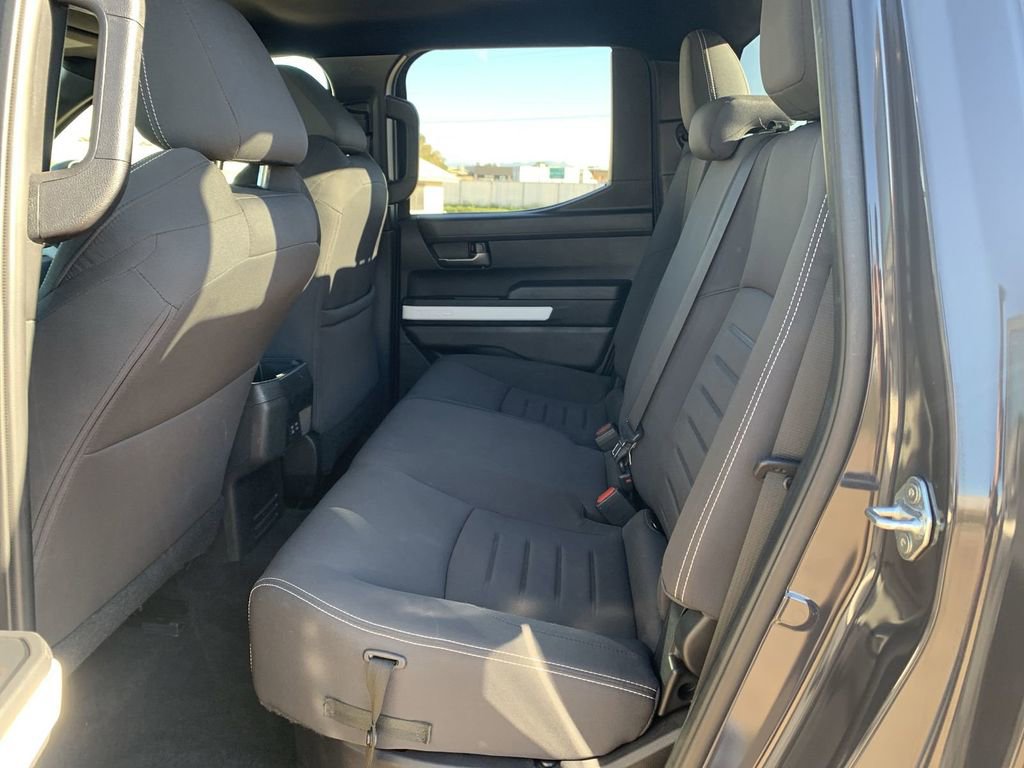 Used 2024 Toyota Tacoma TRD Off-Road image 23