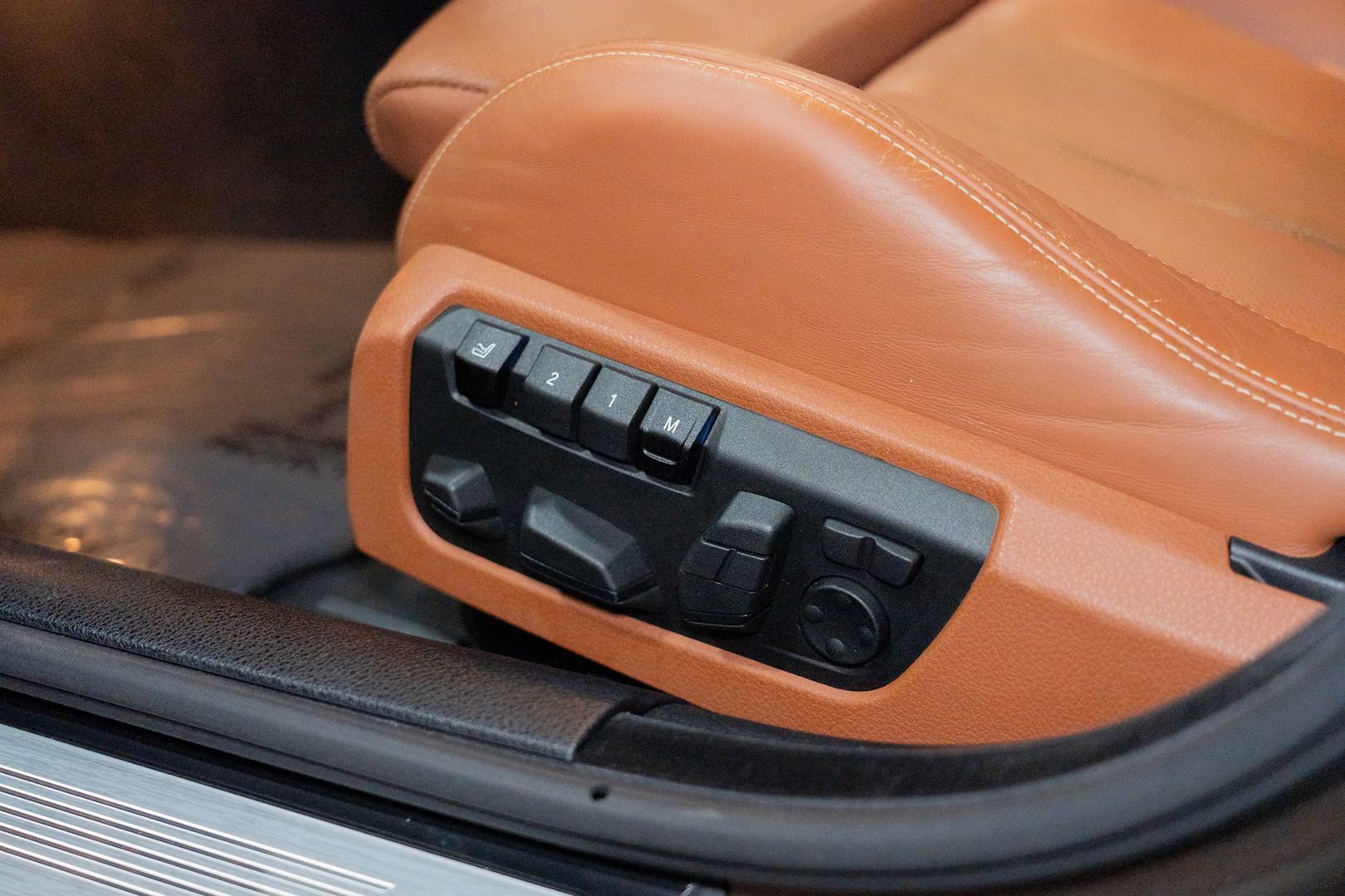 Used 2014 BMW M6 Gran Coupe RWD image 24