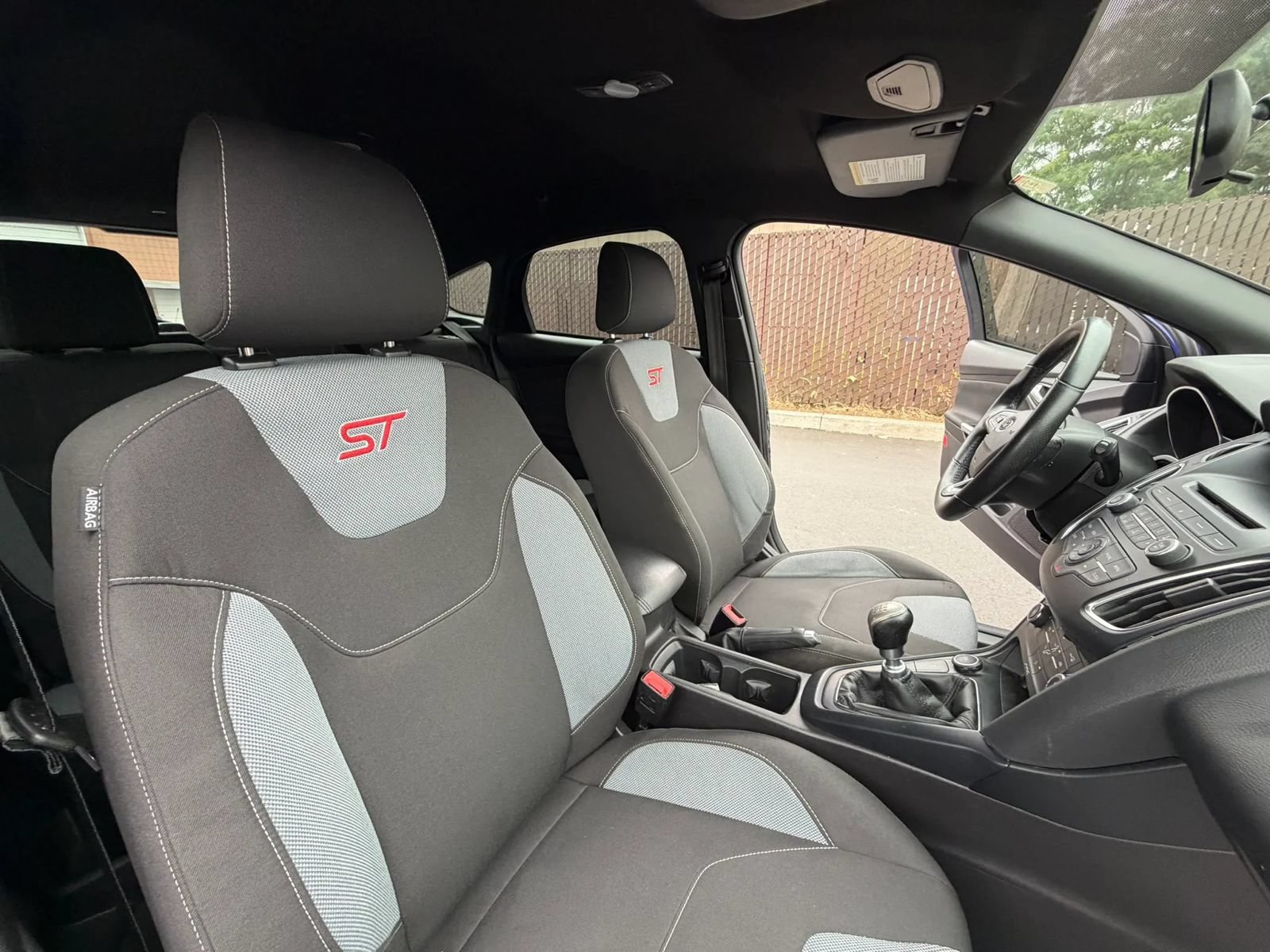 Used 2015 Ford Focus ST FWD image 26