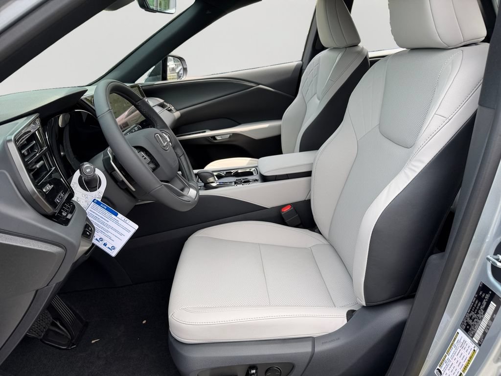 New 2026 Lexus RX 350h AWD/4WD image 12