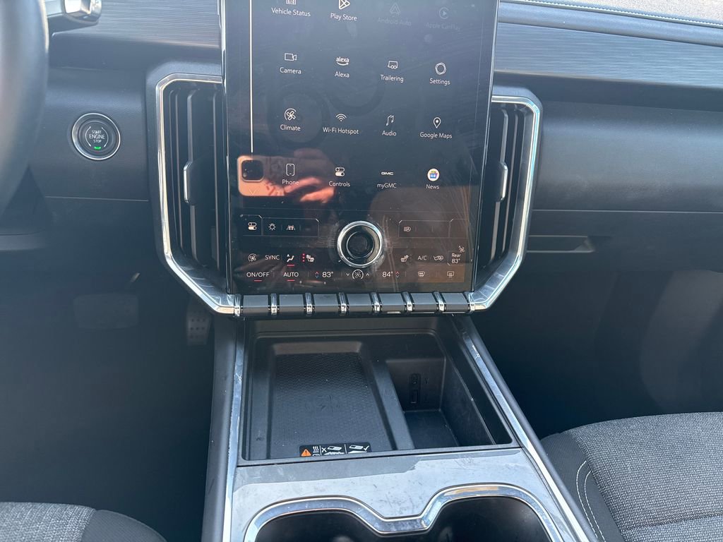 Used 2025 GMC Acadia Elevation image 19