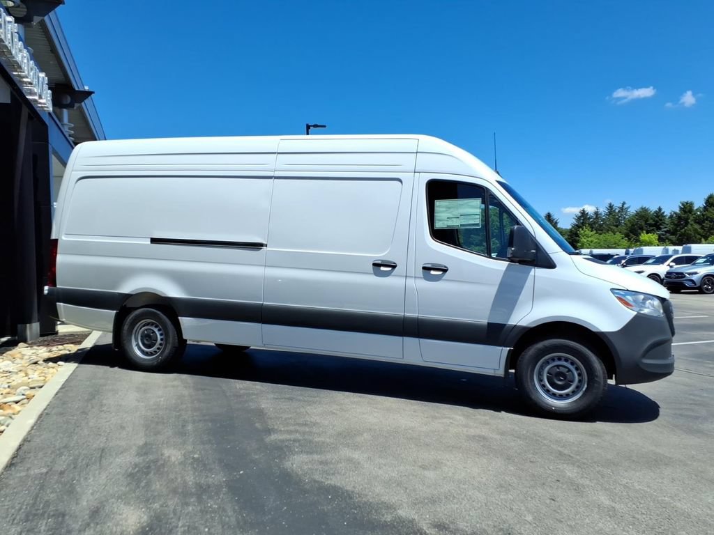 New 2026 Mercedes-Benz Sprinter 2500 image 6
