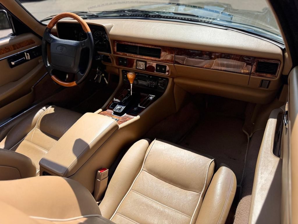 Used 1996 Jaguar XJS 4.0 Convertible RWD image 23