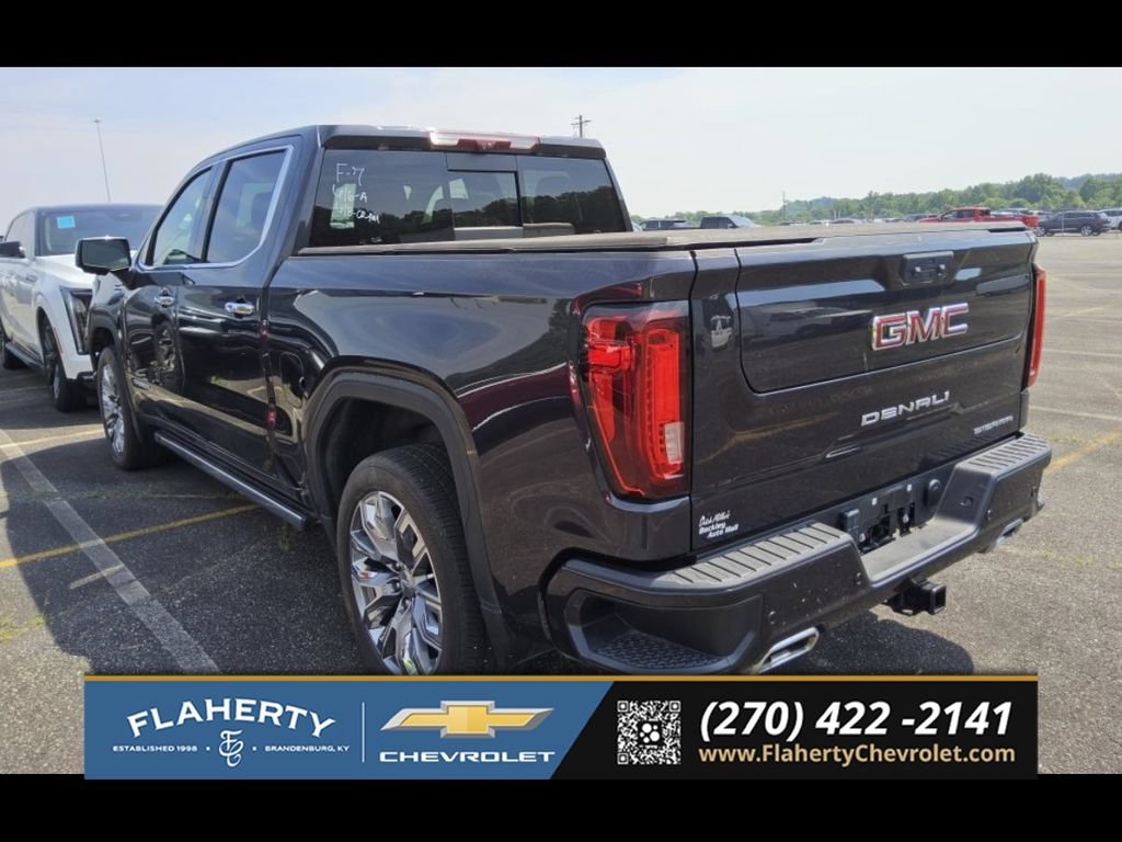 Used 2024 GMC Sierra 1500 Denali w/ Denali Reserve Package AWD/4WD image 5