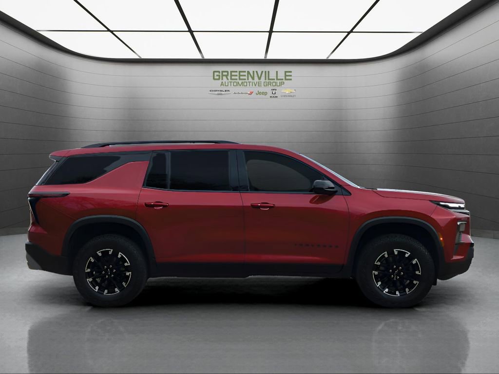 Used 2024 Chevrolet Traverse Z71 w/ Enhanced Driving Package image 8