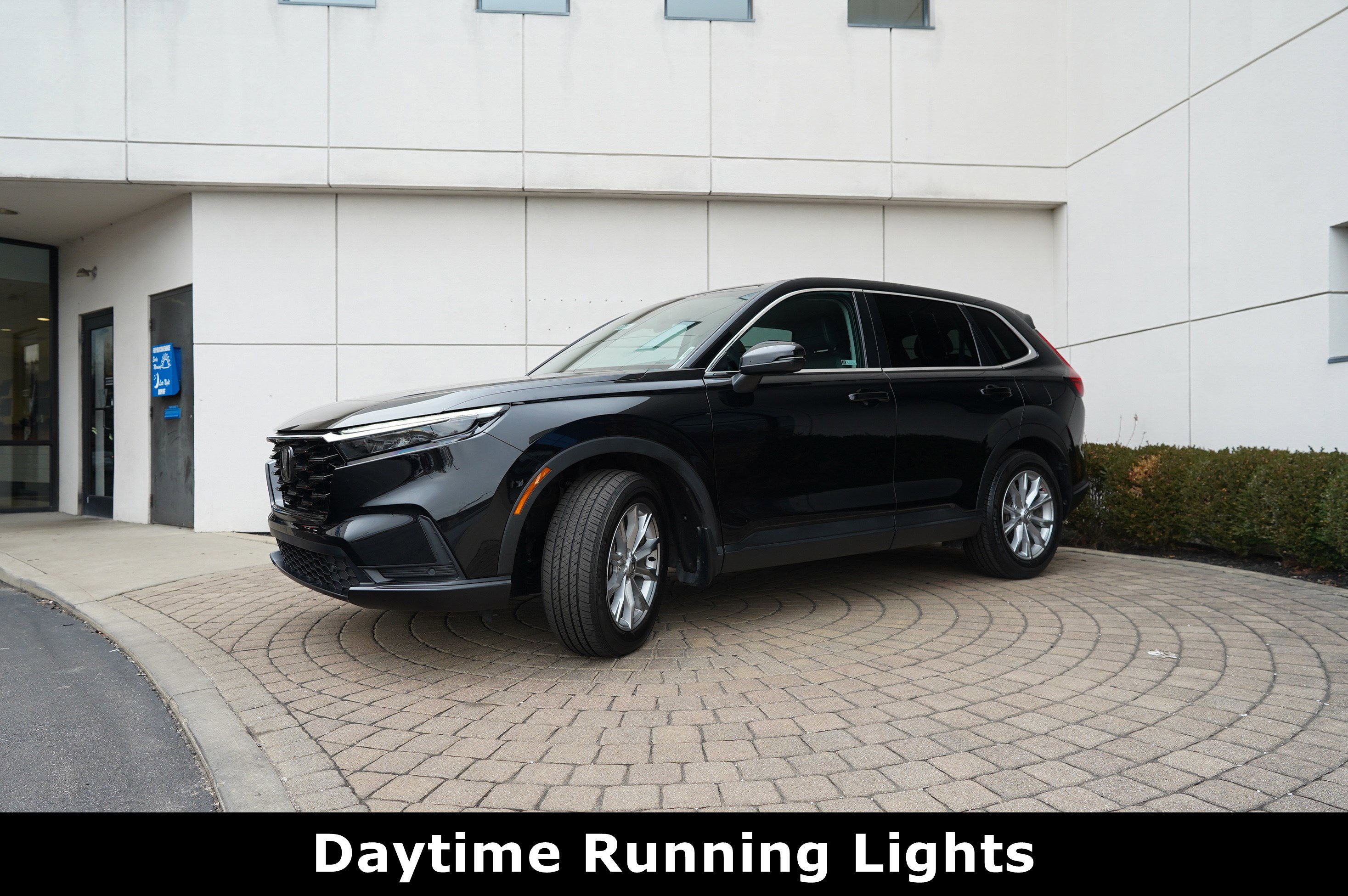 Used 2023 Honda CR-V EX-L image 18