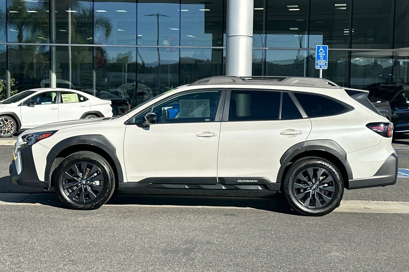 Certified 2025 Subaru Outback Onyx Edition XT image 8