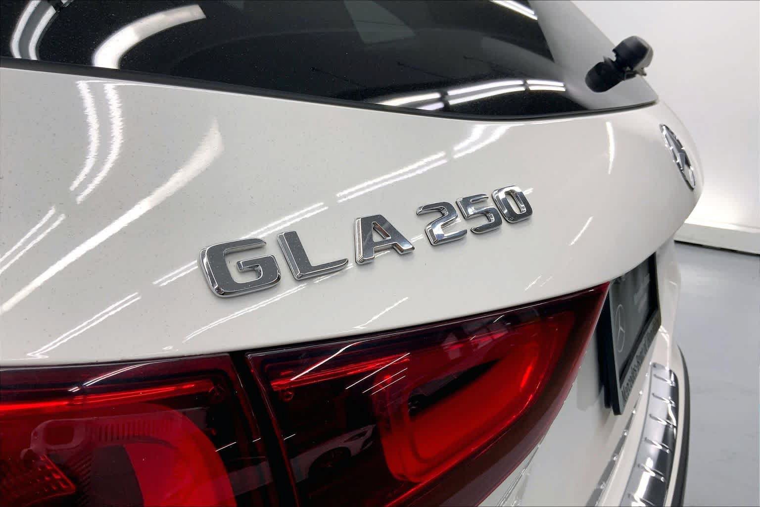 Certified 2022 Mercedes-Benz GLA 250 image 14