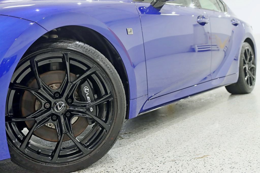 Used 2025 Lexus IS 500 w/ Accessory Package 2 RWD image 4