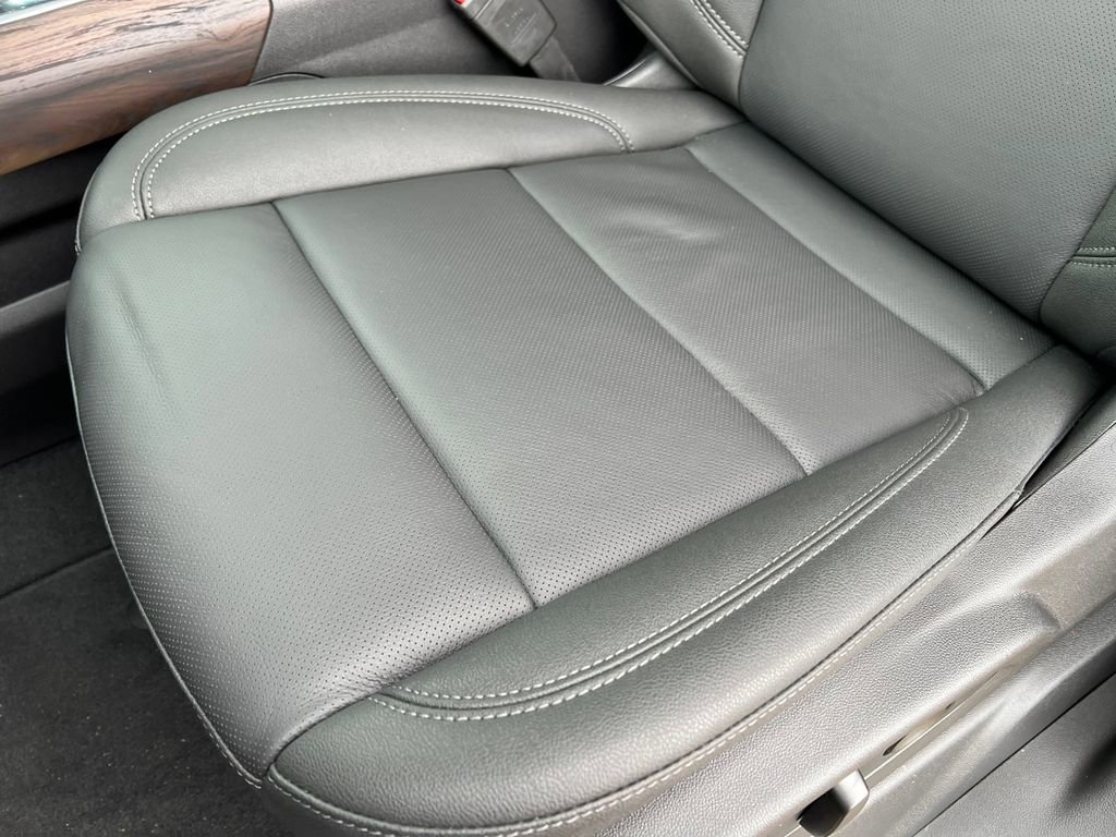 New 2026 GMC Sierra 1500 SLT w/ SLT Premium Plus Package image 17