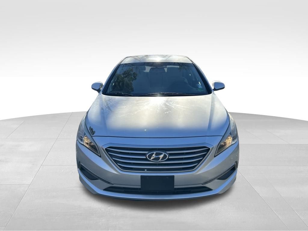 Used 2015 Hyundai Sonata SE w/ Option Group 09 image 9