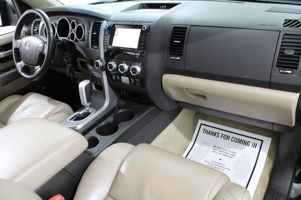 Used 2011 Toyota Sequoia Limited image 31