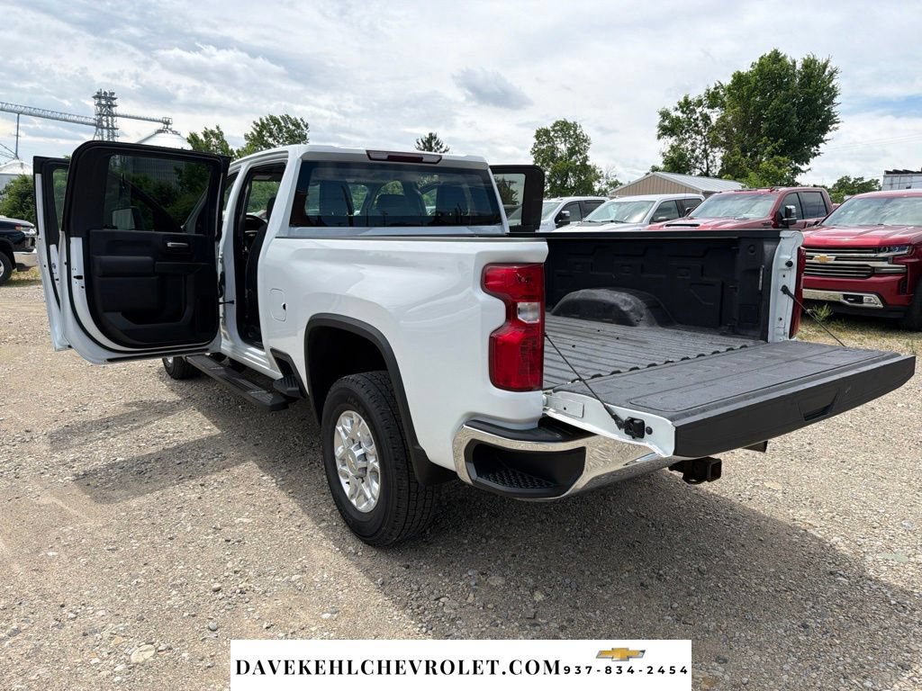 Used 2022 Chevrolet Silverado 3500 LT w/ Convenience Package AWD/4WD image 25