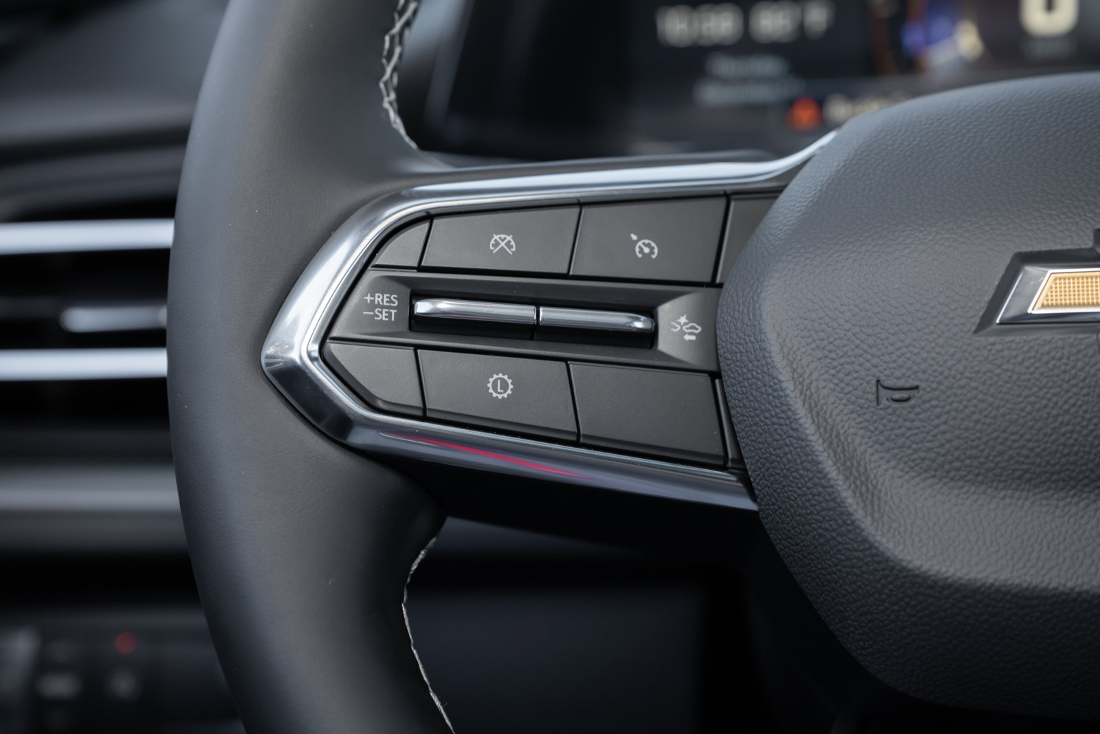 New 2026 Chevrolet Traverse LT image 20