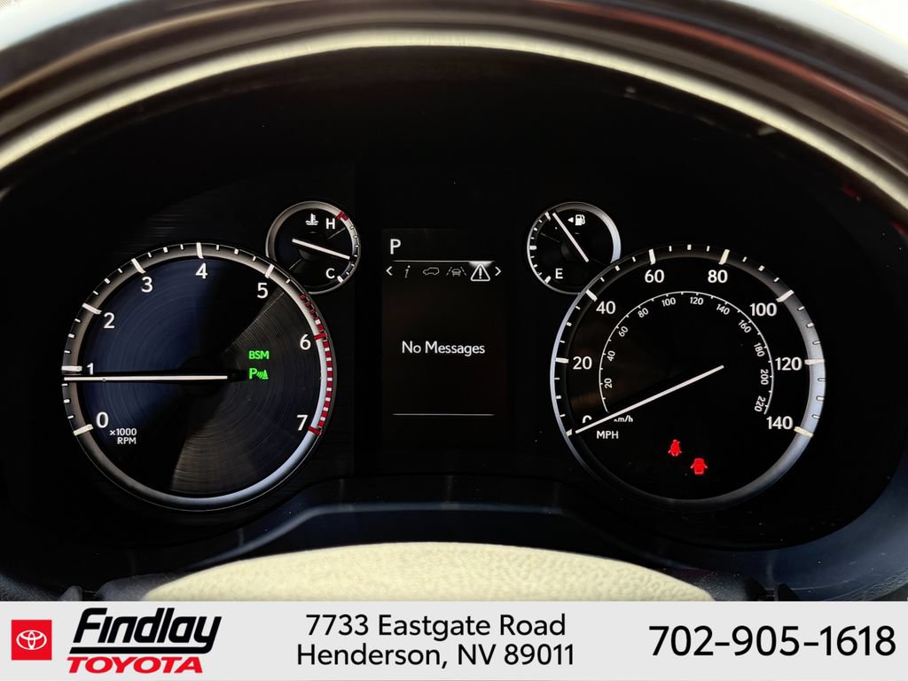 Used 2022 Lexus GX 460 Premium w/ Accessory Package AWD/4WD image 24