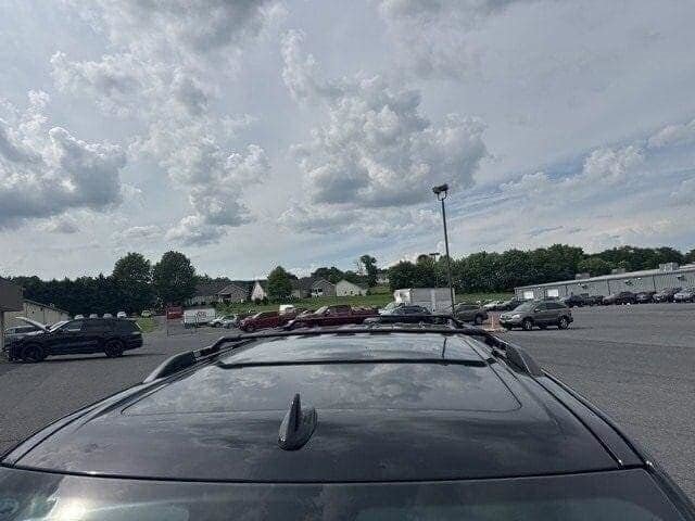 Used 2024 Ford Expedition Max Platinum image 9