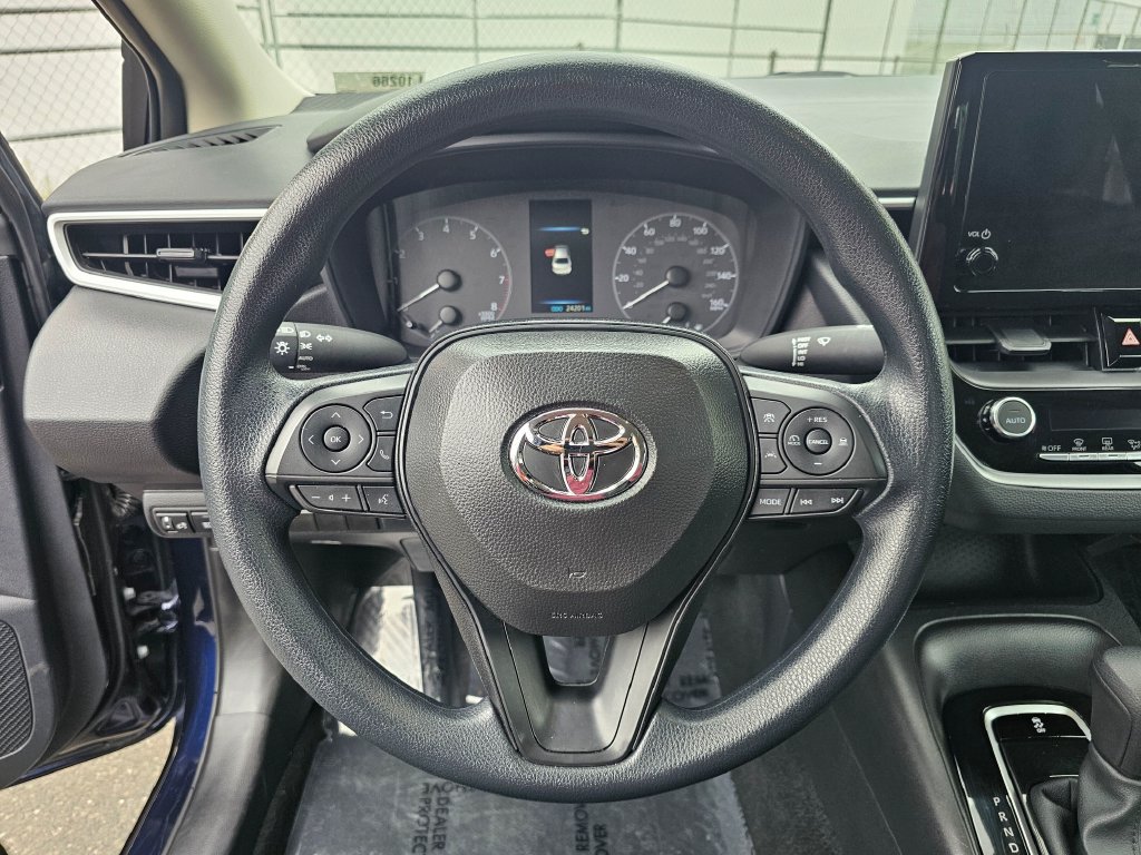 Certified 2025 Toyota Corolla LE FWD image 22