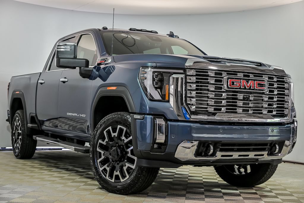 New 2026 GMC Sierra 2500 Denali w/ Denali Reserve Package