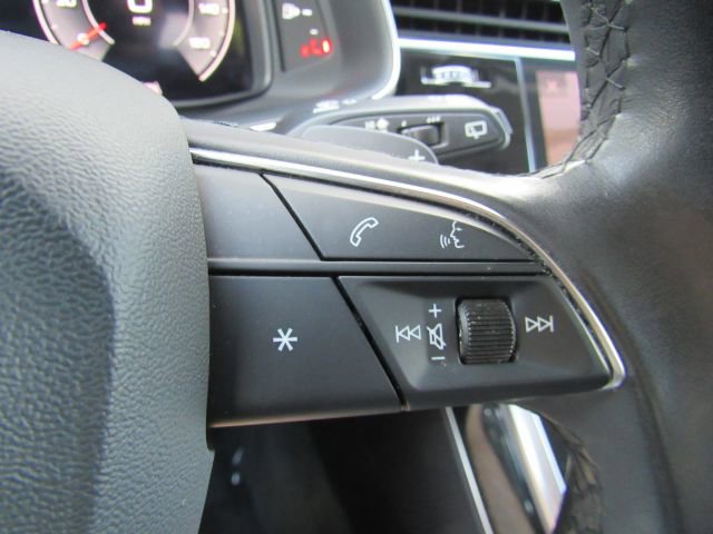 Used 2022 Audi Q7 3.0T Premium w/ Convenience Package image 41