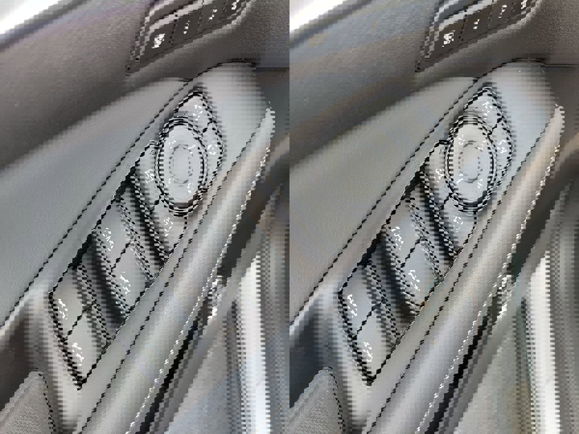 Used 2019 Buick Enclave Premium image 19