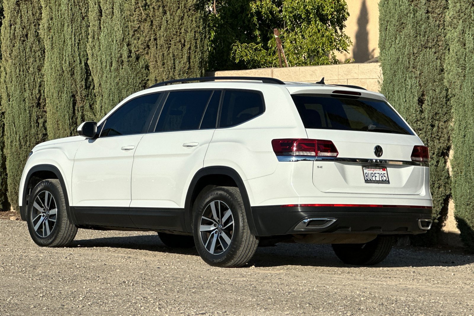 Certified 2021 Volkswagen Atlas SE image 6