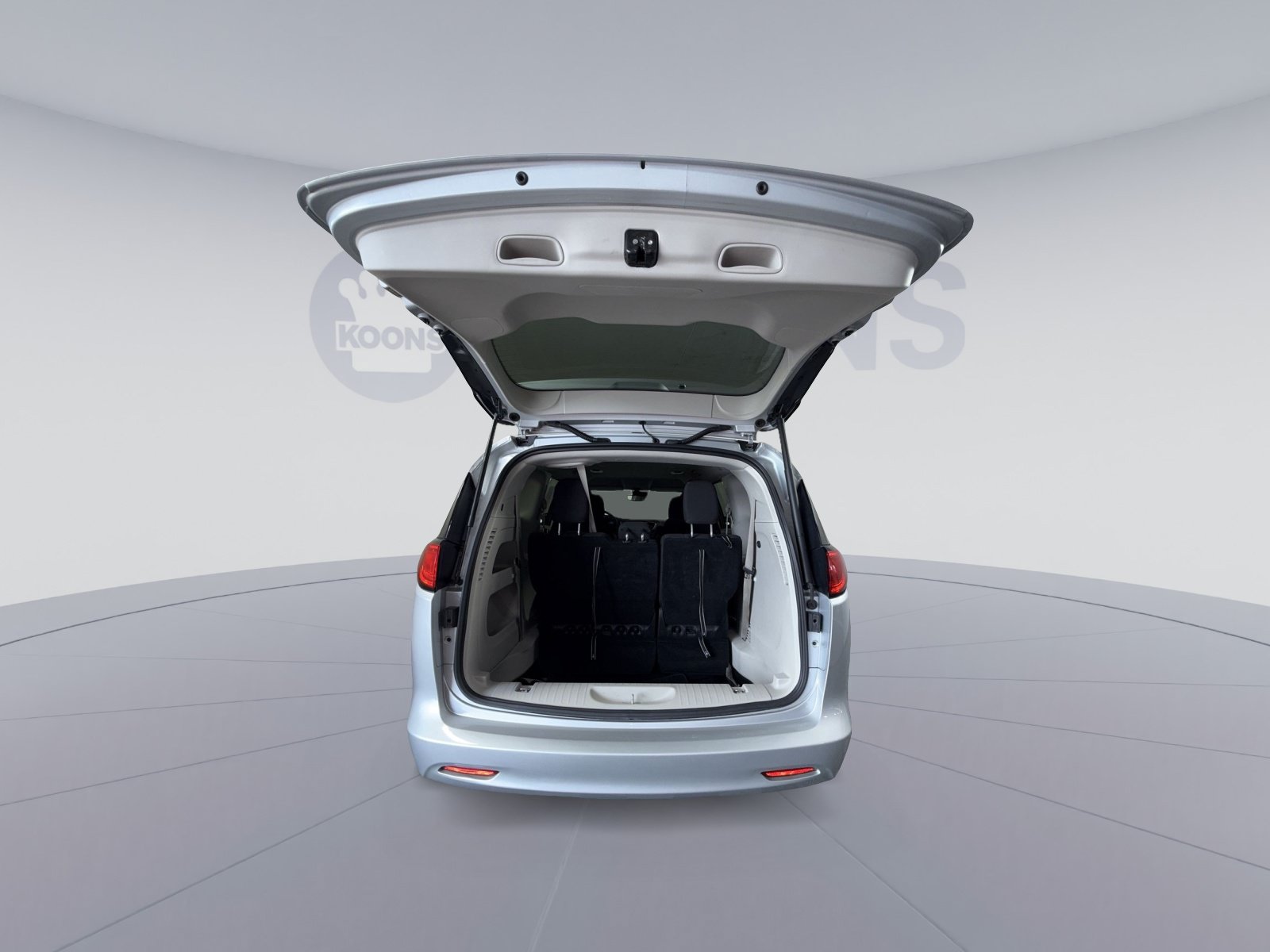 Used 2024 Chrysler Voyager LX FWD image 25