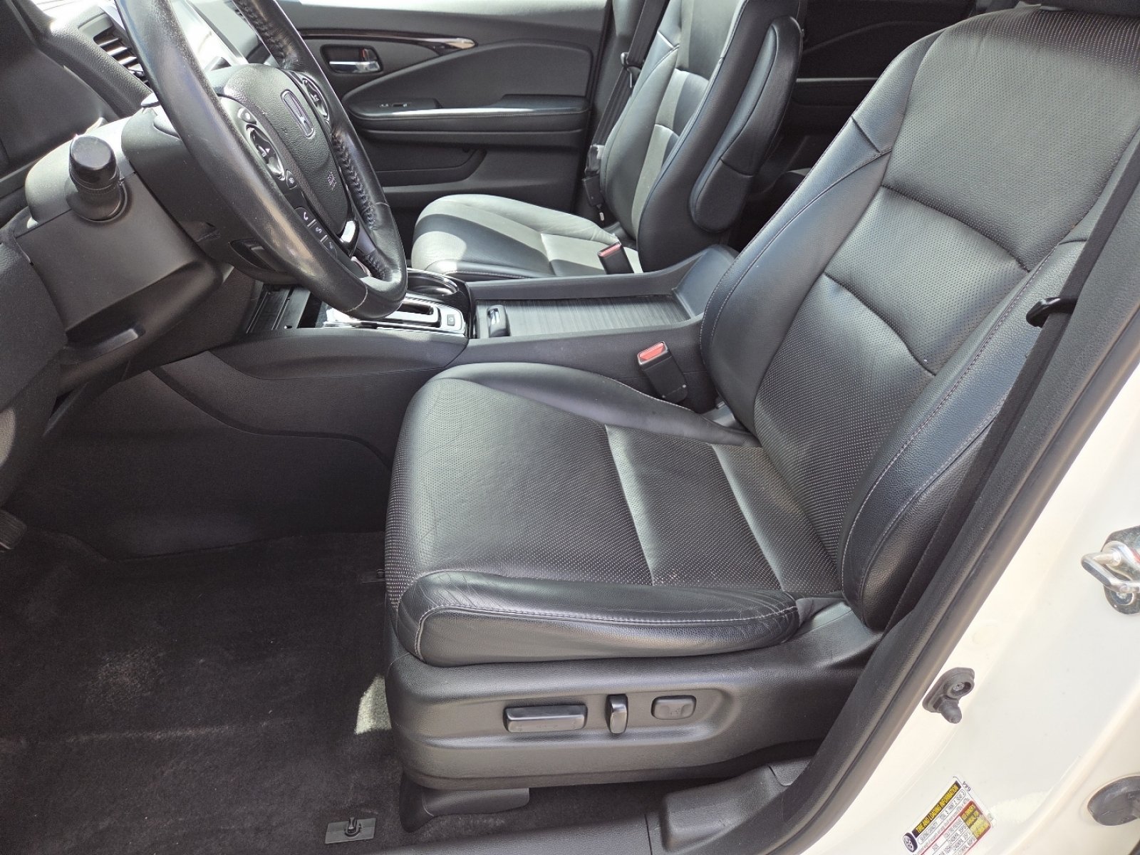 Used 2018 Honda Ridgeline RTL-E image 24