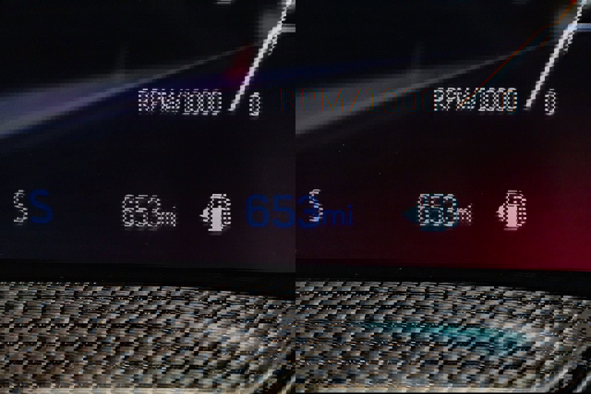 Used 2025 Cadillac Escalade V image 22