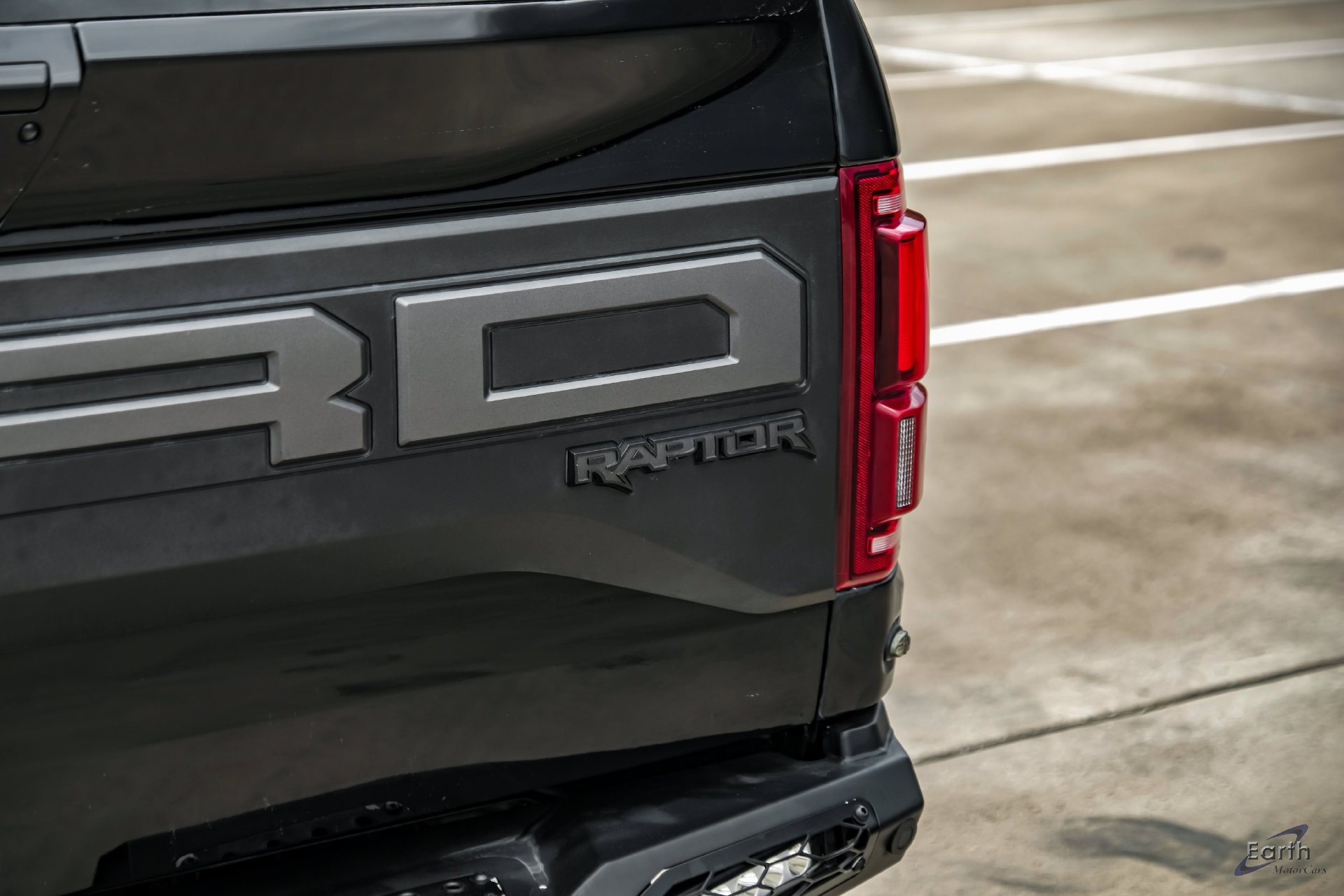 Used 2020 Ford F150 Raptor w/ Equipment Group 802A Luxury AWD/4WD image 17