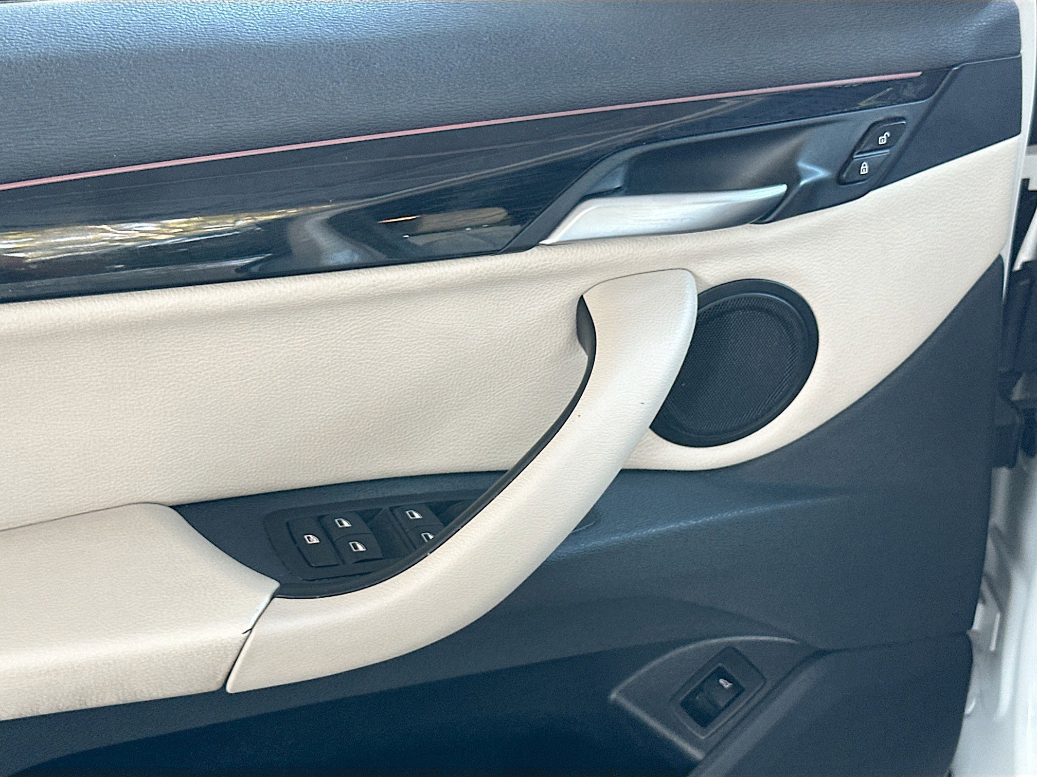 Used 2019 BMW X1 sDrive28i image 18