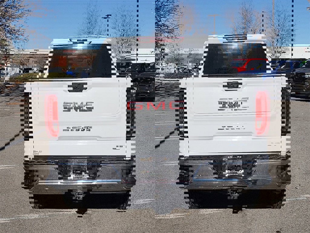 Certified 2024 GMC Sierra 1500 SLT image 10