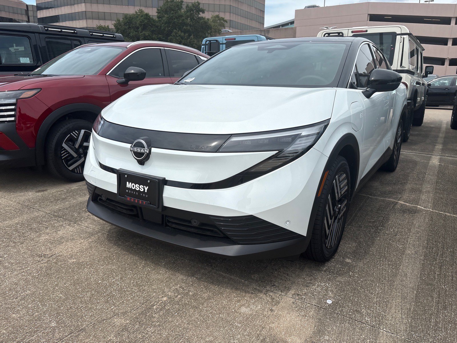 New 2026 Nissan Leaf SV+ w/ Floor Mat Package (SV+) FWD image 2