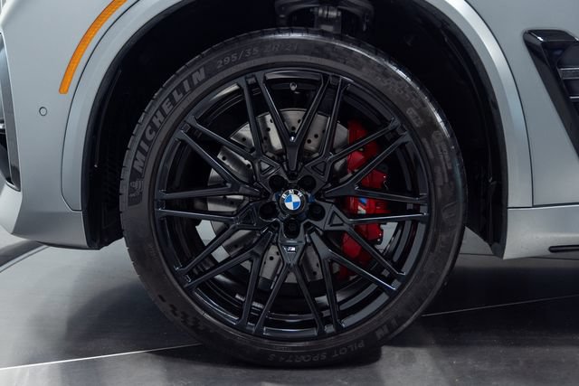 Used 2025 BMW X5 M Competition w/ Executive Package AWD/4WD image 28