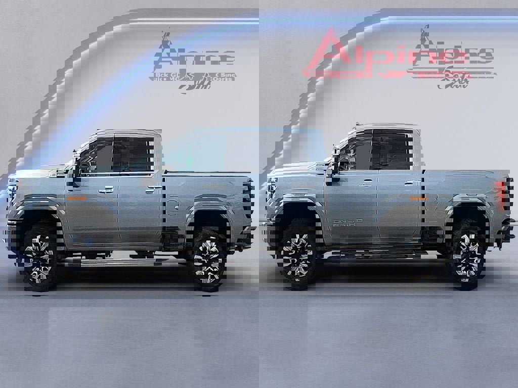 Used 2024 GMC Sierra 2500 Denali image 2