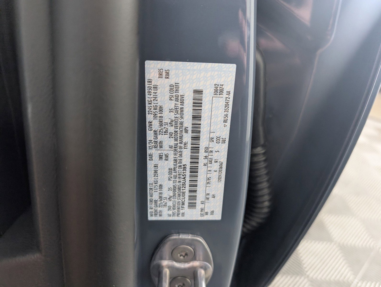 New 2025 Ford Escape SE w/ PHEV Premium Package image 17