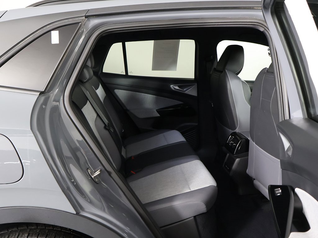 Used 2024 Volkswagen ID.4 2WD image 31