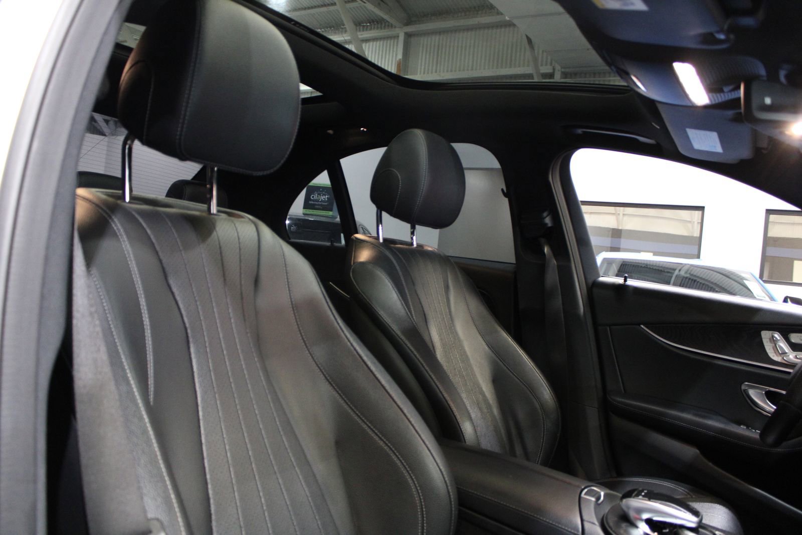 Used 2018 Mercedes-Benz E 300 image 22