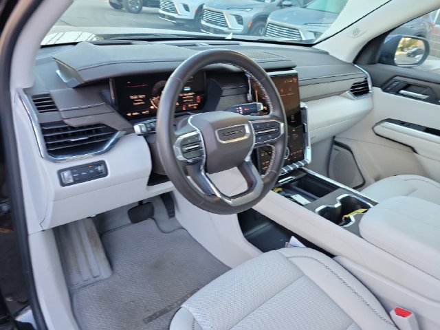 Used 2024 GMC Acadia Denali AWD/4WD image 15