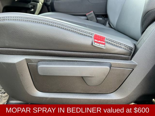 Used 2022 RAM 2500 Tradesman w/ Chrome Appearance Group image 15