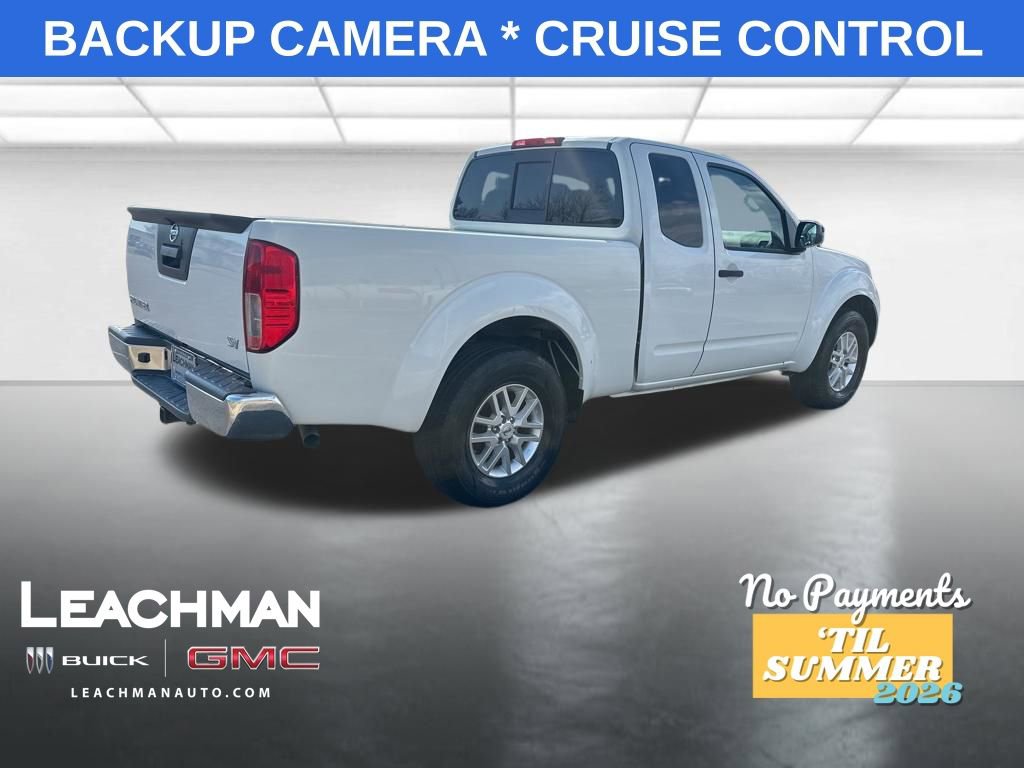 Used 2019 Nissan Frontier SV image 3