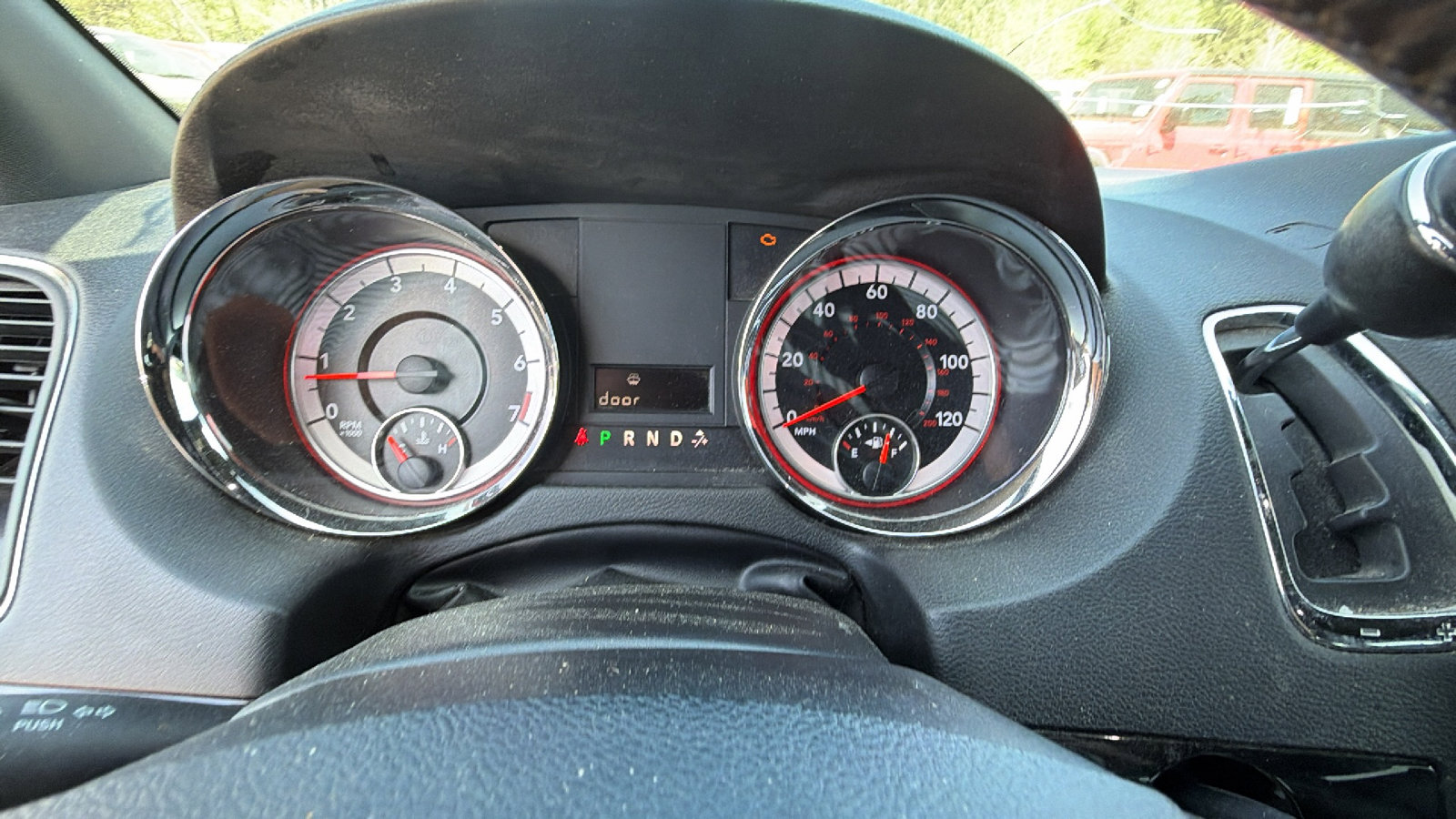 Used 2016 Dodge Grand Caravan SXT image 27