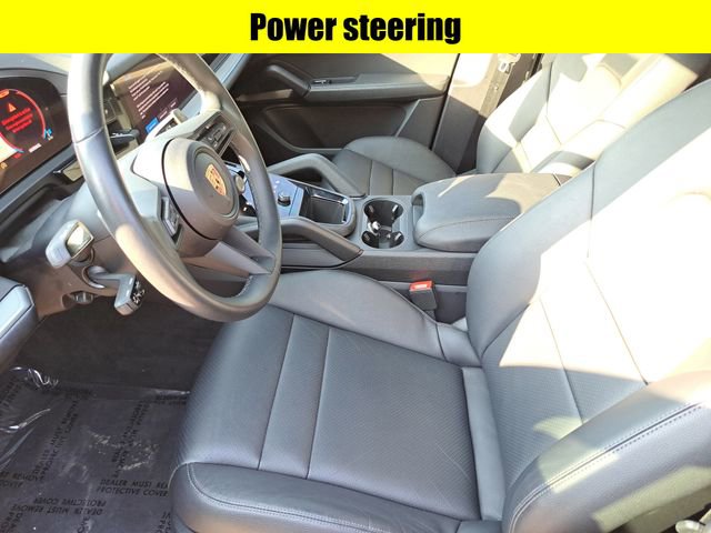 Used 2024 Porsche Cayenne image 24