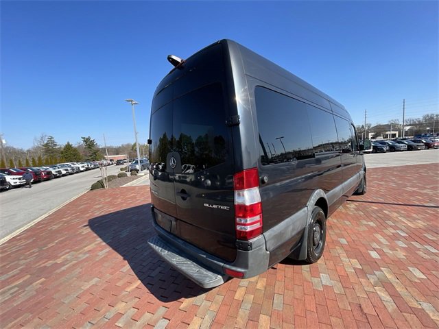 Used 2016 Mercedes-Benz Sprinter 2500 image 33